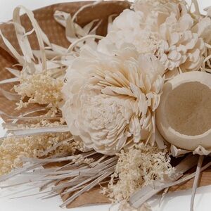 Sola Flower & Beach Palm Dried Bouquet